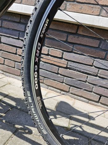 Used Cannondale Caadx Shimano 105 2016 Road & Gravel, Light Gray — image 10 of 13