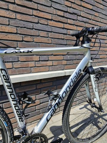 Cannondale Caadx Shimano 105 2016 Road & Gravel d'occasion — image 6 sur 13