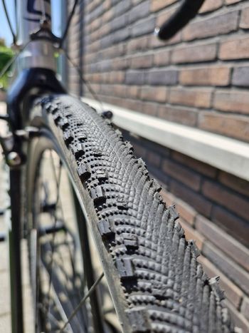 Used Cannondale Caadx Shimano 105 2016 Road & Gravel, Light Gray — image 12 of 13
