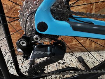 Używany Canyon Endurace CF 7 Di2 2024 2024 Road & Gravel — zdjęcie 4 z 15