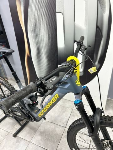 Used Mondraker Dune SRAM GX DH 2025 Mountainbike, Light Gray — image 6 of 6