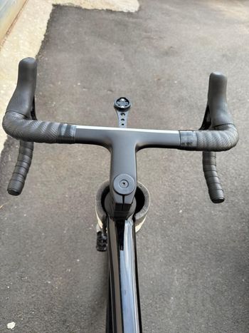 Gebrauchtes Whistle VAERO 2 LITE ULTEGRA DI2 12V 2026 Road & Gravel, Schwarz — Bild 6 von 6