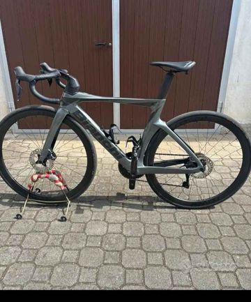 Brugt Bianchi Oltre Comp Ultegra Di2 2023 2023 Road & Gravel — billede 4 af 11