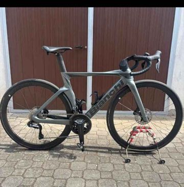 Brugt Bianchi Oltre Comp Ultegra Di2 2023 2023 Road & Gravel — billede 3 af 11