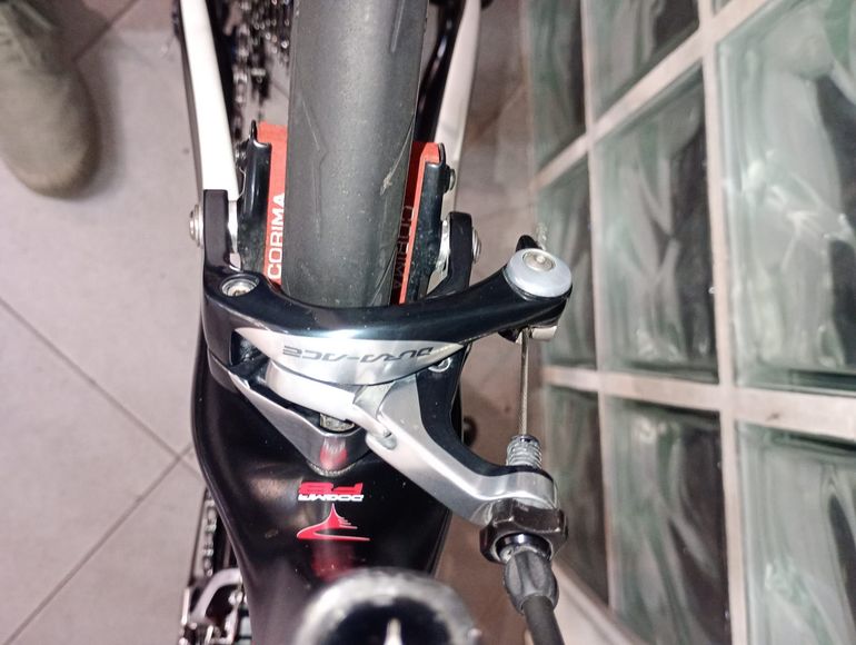 Gebrauchtes Pinarello F8 2021 Road & Gravel, Schwarz — Bild 19 von 23