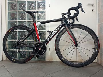 Pinarello F8 2021 Road & Gravel usato