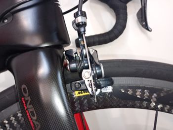 Gebrauchtes Pinarello F8 2021 Road & Gravel, Schwarz — Bild 17 von 23