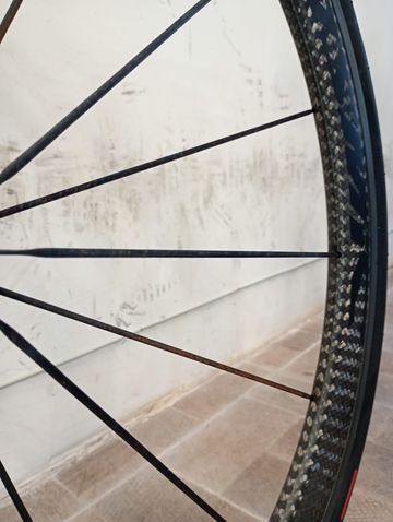 Tweedehands Pinarello F8 2021 Road & Gravel — afbeelding 5 van 23