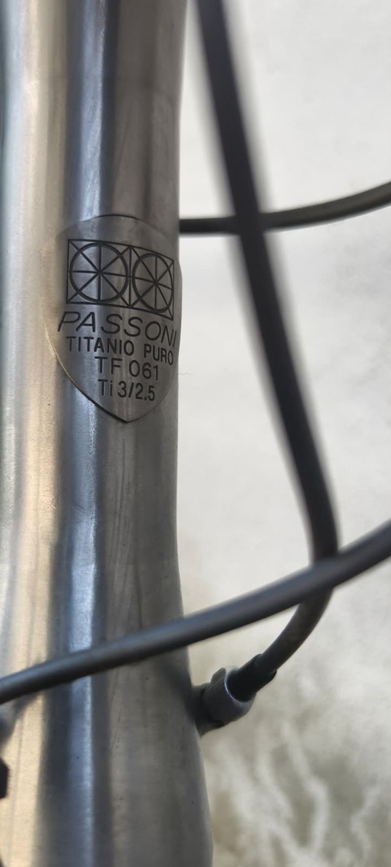 Used IS Passoni TOP FORCE 2011 2011 Road & Gravel, Light Gray — image 3 of 16
