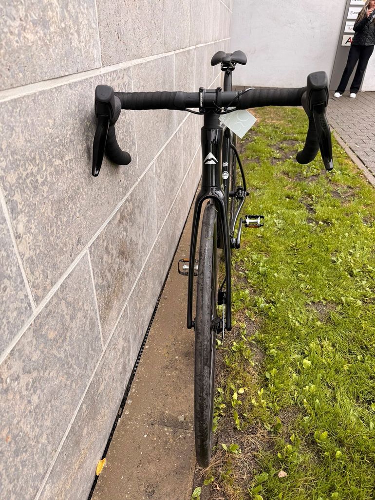 Used Merida SCULTURA RIVAL-EDITION 2024 2024 Road & Gravel, Black — image 9 of 14