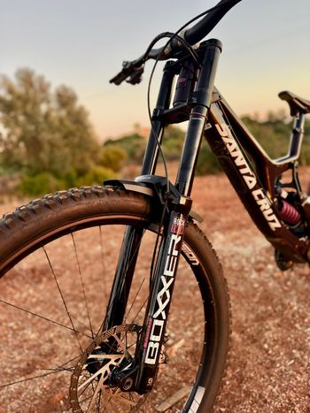 Käytetty Santa Cruz V10 Cc 2023 Mountainbike — kuva 10 / 10