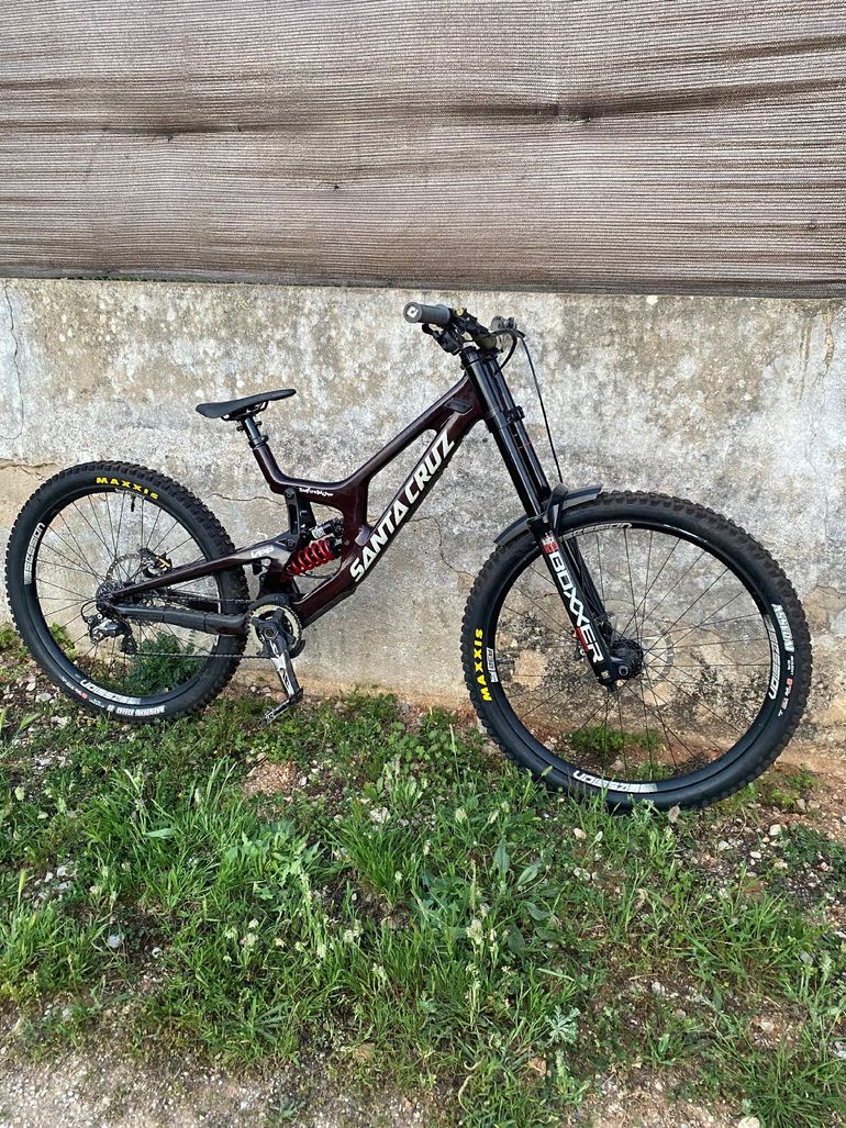 Käytetty Santa Cruz V10 Cc 2023 Mountainbike — kuva 2 / 10