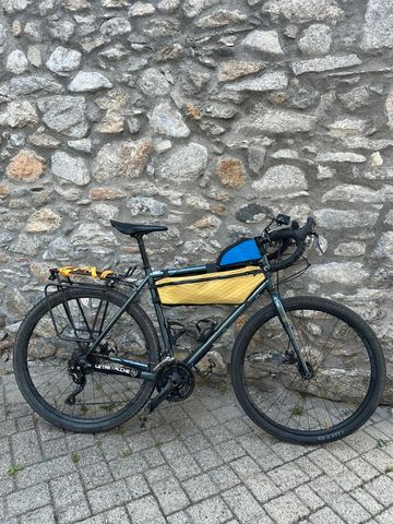 Tweedehands Kona Sutra SE 2022 2022 Road & Gravel