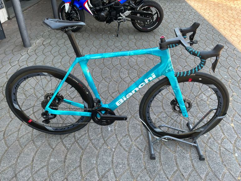 Bianchi Rc Officina Bianchi 2026 Road & Gravel d'occasion — image 2 sur 6