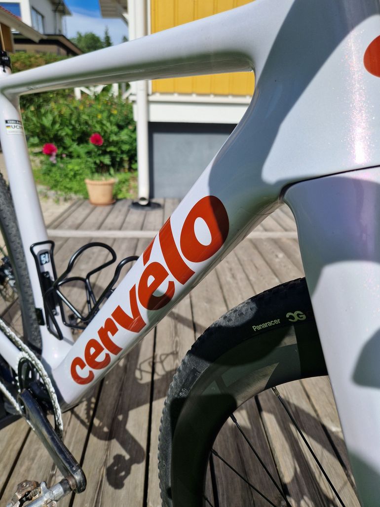 Used Cervélo SRAM Force eTap AXS 2023 Road & Gravel, White — image 2 of 10