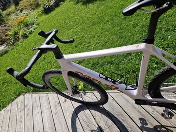 Used Cervélo SRAM Force eTap AXS 2023 Road & Gravel, White — image 3 of 10