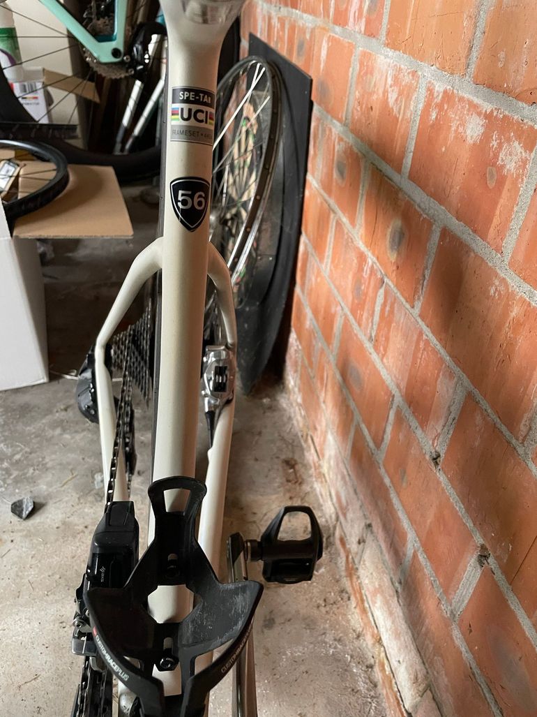 Used Specialized S-Works Tarmac SL8 - SRAM Red eTap AXS 2024 2024 Road & Gravel, White — image 4 of 6