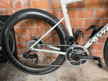 Used Specialized S-Works Tarmac SL8 - SRAM Red eTap AXS 2024 2024 Road & Gravel, White — image 2 of 6
