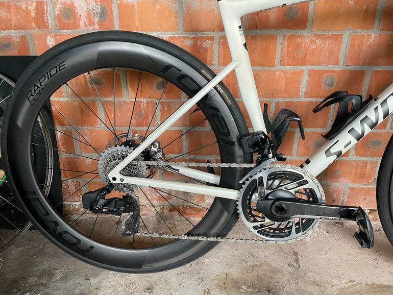 Used Specialized S-Works Tarmac SL8 - SRAM Red eTap AXS 2024 2024 Road & Gravel, White — image 2 of 6