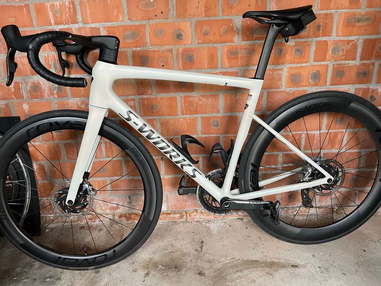 Used Specialized S-Works Tarmac SL8 - SRAM Red eTap AXS 2024 2024 Road & Gravel, White — image 3 of 6
