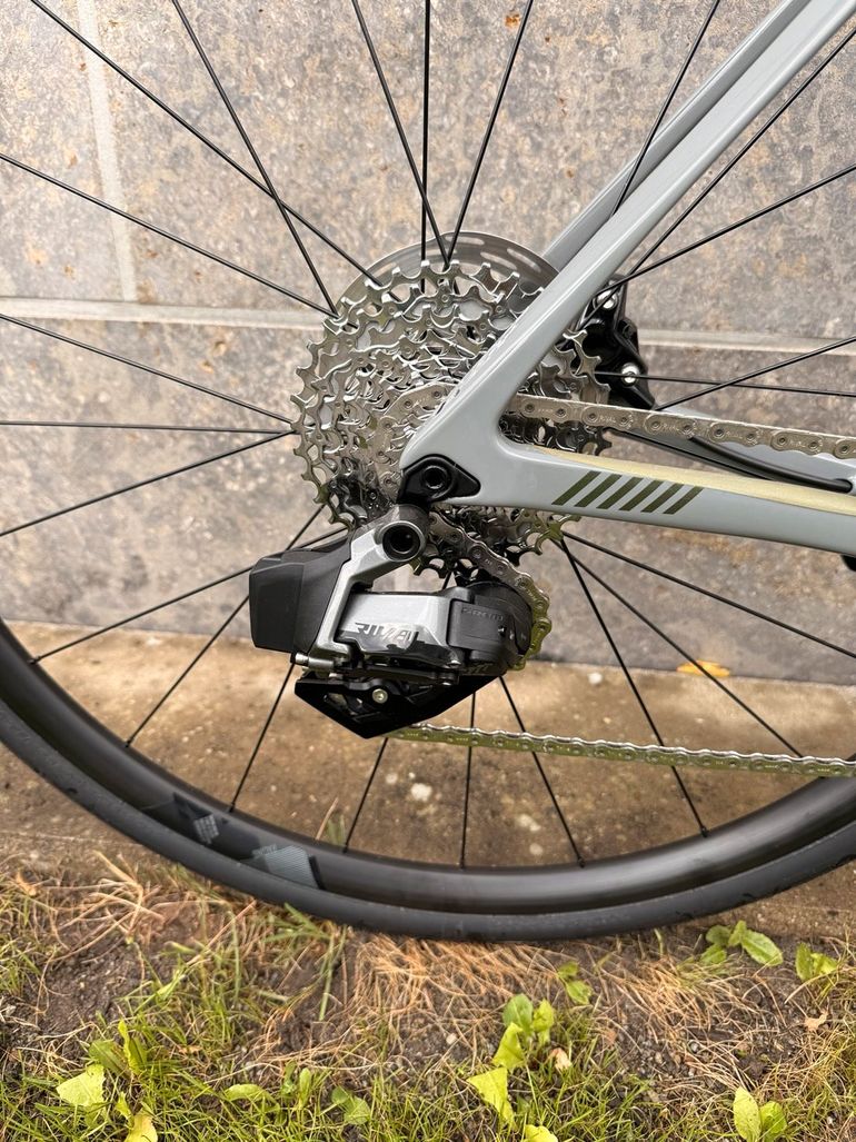 Used Merida SCULTURA ENDURANCE RIVAL EDITION 2026 2026 Road & Gravel, Light Gray — image 12 of 14