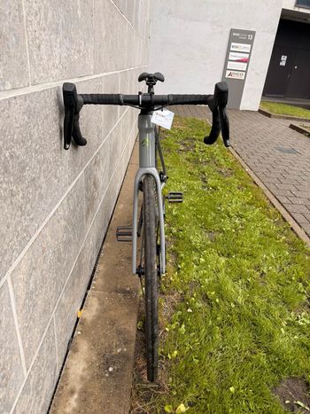 Used Merida SCULTURA ENDURANCE RIVAL EDITION 2026 2026 Road & Gravel, Light Gray — image 9 of 14