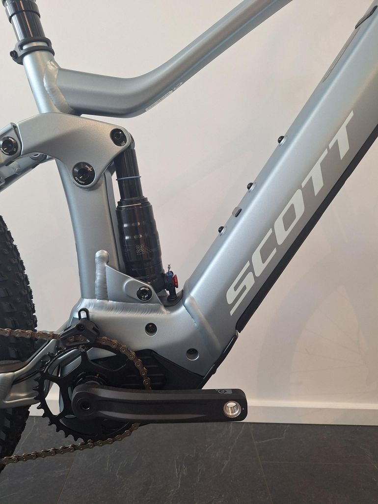 Used Scott Contessa Strike eRIDE 920 2023 2023 Mountainbike, Blue, 29 — image 8 of 11