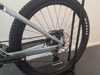 Used Scott Contessa Strike eRIDE 920 2023 2023 Mountainbike, Blue, 29 — image 4 of 11