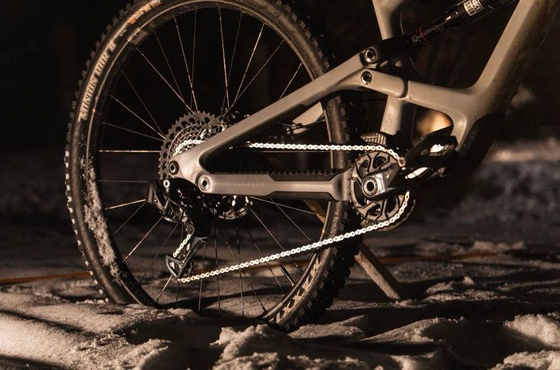 Tweedehands YT Industries Capra Uncaged 6 29 2022 2022 Mountainbike — afbeelding 8 van 33