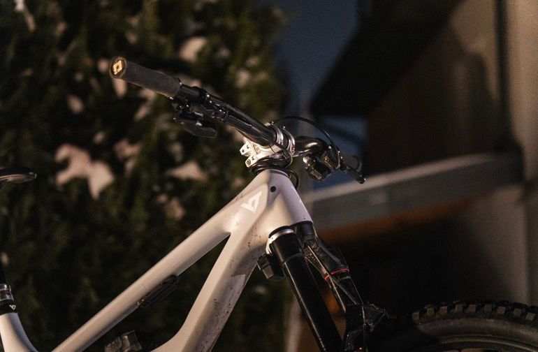 Käytetty YT Industries Capra Uncaged 6 29 2022 2022 Mountainbike — kuva 7 / 33