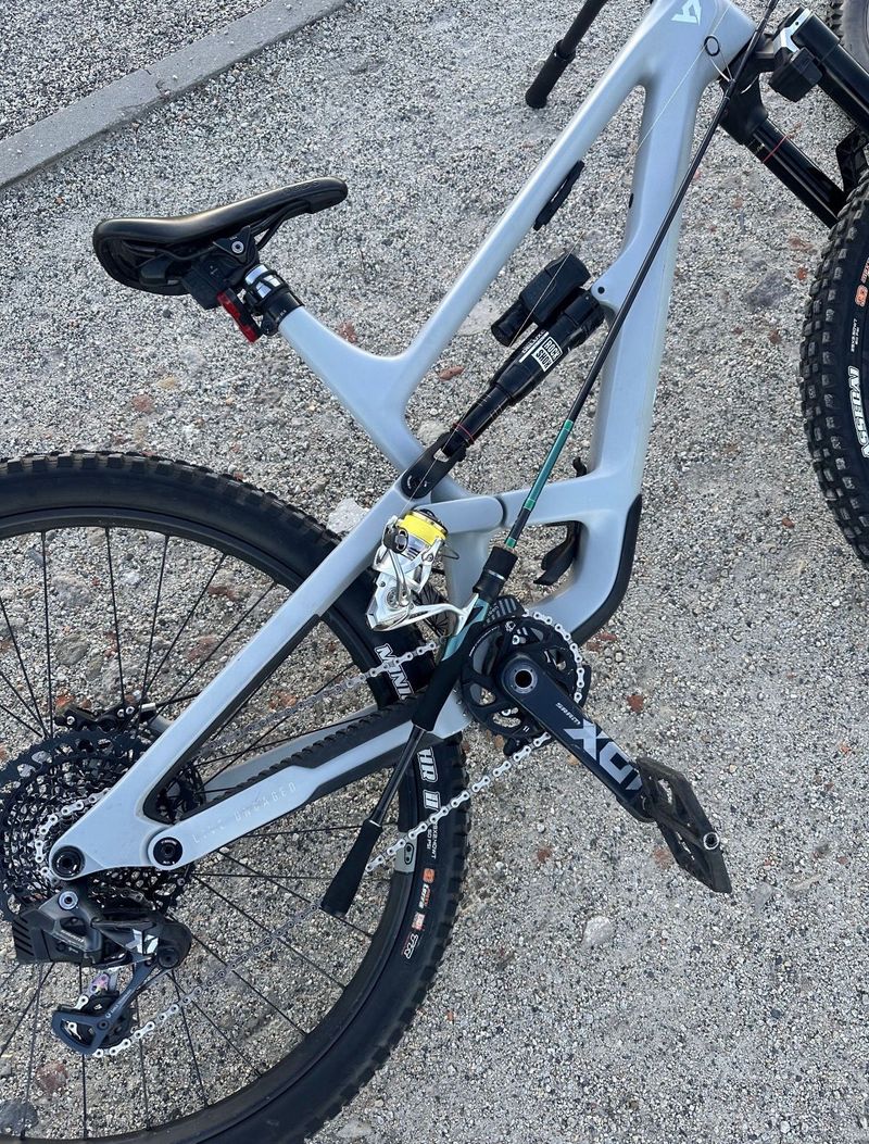 Tweedehands YT Industries Capra Uncaged 6 29 2022 2022 Mountainbike — afbeelding 11 van 33