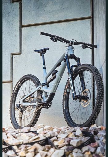 Käytetty YT Industries Capra Uncaged 6 29 2022 2022 MTB