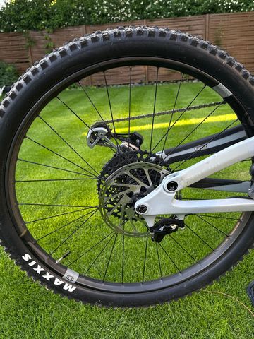 Tweedehands YT Industries Capra Uncaged 6 29 2022 2022 Mountainbike — afbeelding 23 van 33