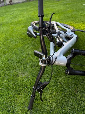 Käytetty YT Industries Capra Uncaged 6 29 2022 2022 Mountainbike — kuva 31 / 33