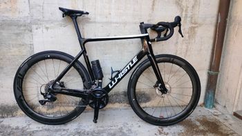 Použité Whistle Custom Shimano 105 2024 Road & Gravel — obrázek 6 z 16