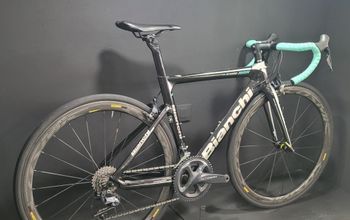 Used Bianchi Aria Disc Ultegra 2018 2018 Road & Gravel, Black — image 2 of 6
