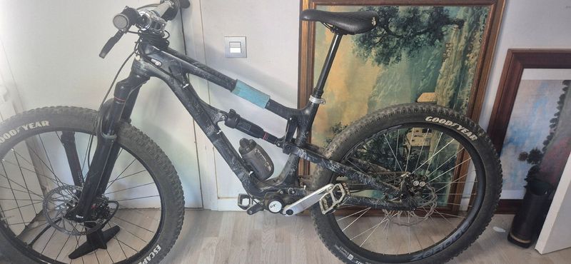 Used Zerode Custom Pinion C-Line Gearbox 2024 MTB