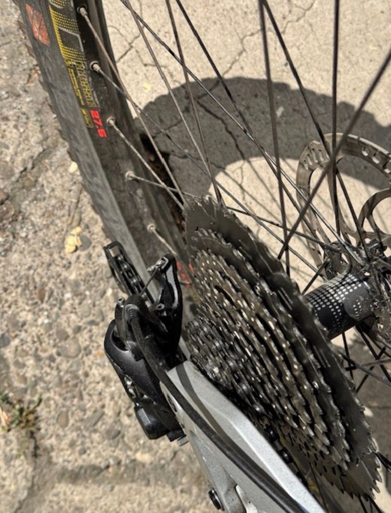Gebrauchtes Haibike Xduro AllMtn 10.0 2018 2018 Mountainbike, Hellgrau, 27.5 — Bild 7 von 12