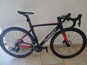 Gebrauchtes Wilier Cento 10 SL 2024 Road & Gravel, Schwarz — Bild 2 von 8