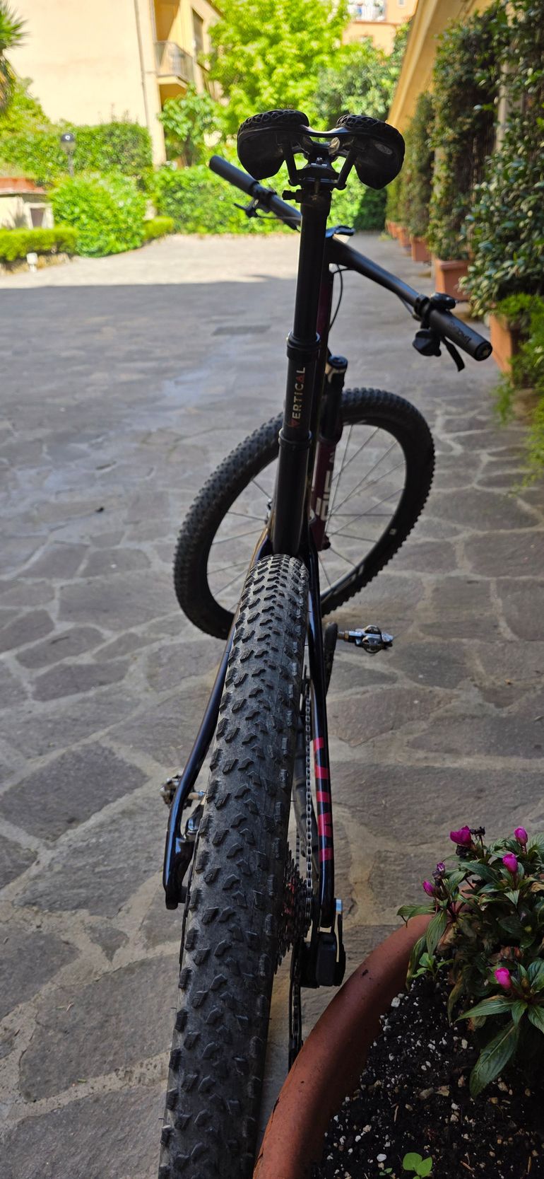 Used Specialized S-Works Epic World Cup - SRAM XX AXS, RockShox Ultimate 2025 2025 Mountainbike, Red, 29 — image 5 of 20