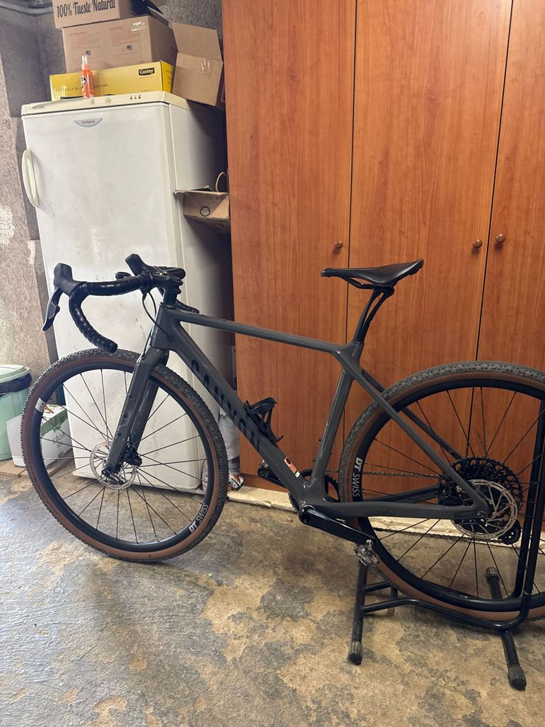 Brugt Canyon Grizl CF SL 7 eTap 2025 2025 Road & Gravel — billede 2 af 6
