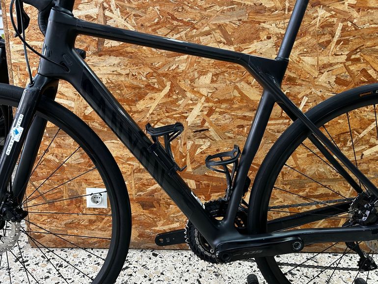 Canyon Endurace CF 7 Di2 2024 2024 Road & Gravel d'occasion — image 11 sur 11