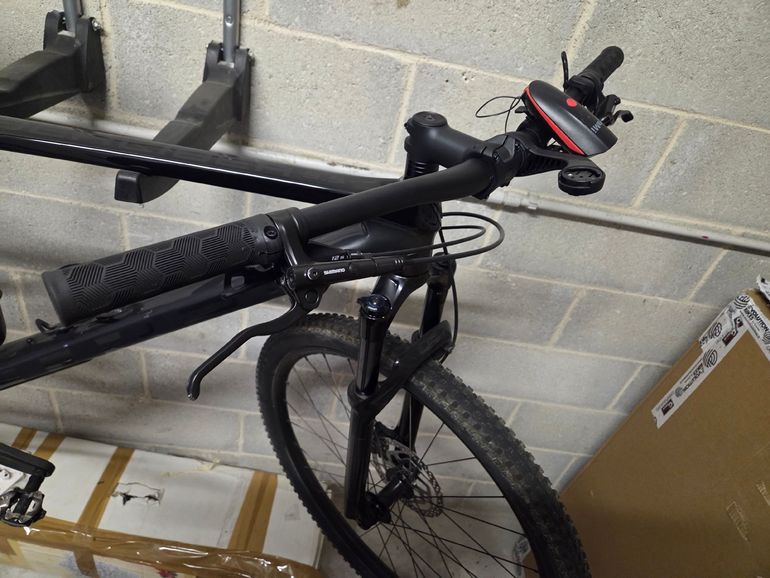 Used Trek Procaliber 9.5 2022 2022 Mountainbike, Black, 29 — image 3 of 5