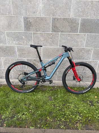 Used Merida ONE-FORTY 6000 2024 2024 Mountainbike, Blue — image 12 of 16