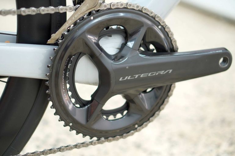 Focus Izalco Shimano Ultegra Di2 2025 Road & Gravel de segunda mano, Blanco — imagen 6 de 8