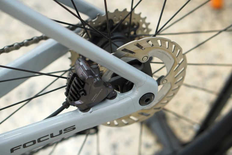 Focus Izalco Shimano Ultegra Di2 2025 Road & Gravel de segunda mano, Blanco — imagen 3 de 8