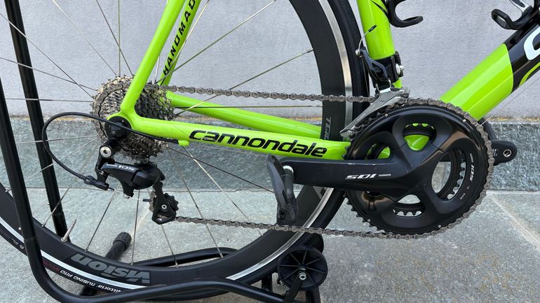 Used Cannondale Systemsix Shimano 105 2007 Road & Gravel, Black — image 2 of 6