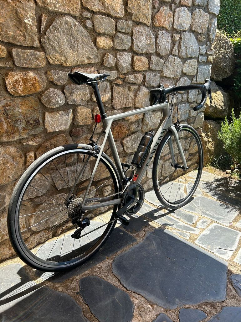 Used Canyon Ultimate CF SL 7 2021 2021 Road & Gravel, Light Gray — image 3 of 13