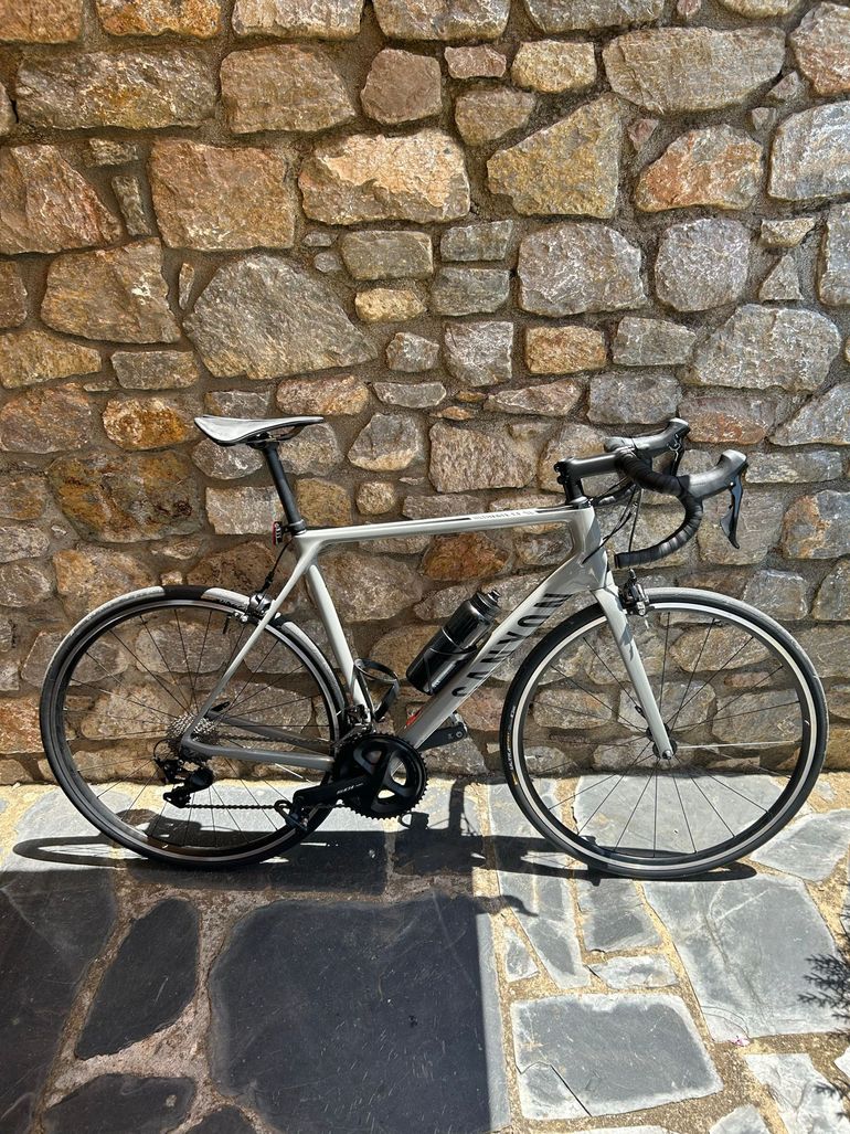 Used Canyon Ultimate CF SL 7 2021 2021 Road & Gravel, Light Gray — image 1 of 13