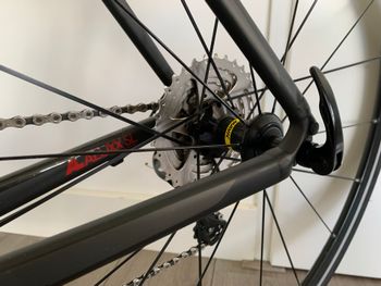 Used Giant Contend SL 2 2019 Road & Gravel, Black — image 10 of 13